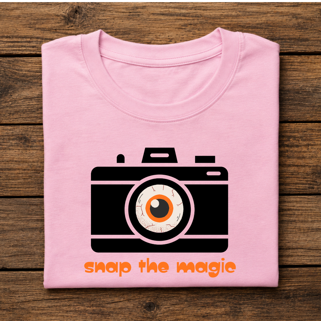 SNAP THE MAGIC Half Sleeve UnisexT-Shirt
